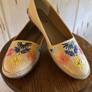 Lucca Lane Nanette Flower Espadrille Flats